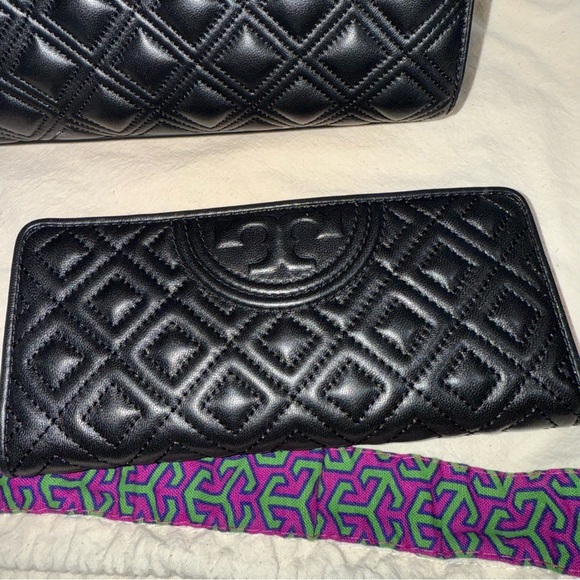 Tory Burch Black Quilted Shoulder Bag & Tory Burch Fleming Slim Wallet - Picture 11 of 16